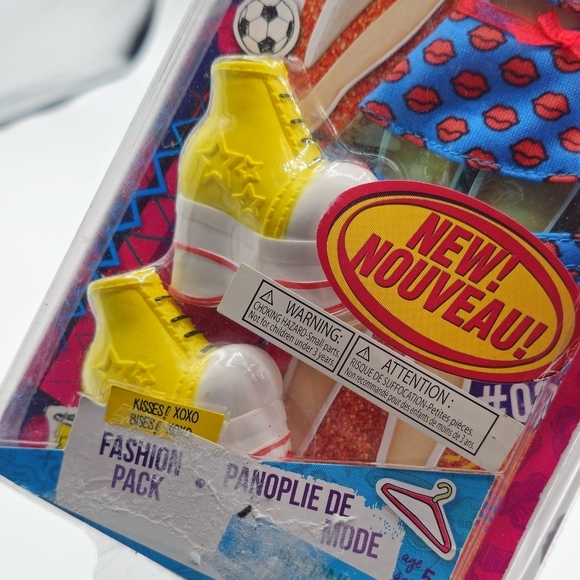 Bratz Kisses! Xoxo Fashion Pack 2015 - Picture 5 of 5